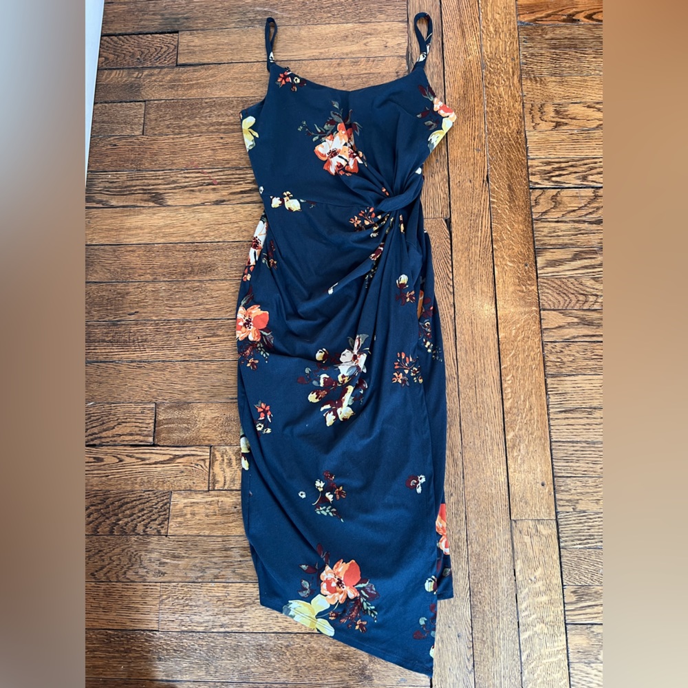 Nine Britton small/petite navy dress with flowers
